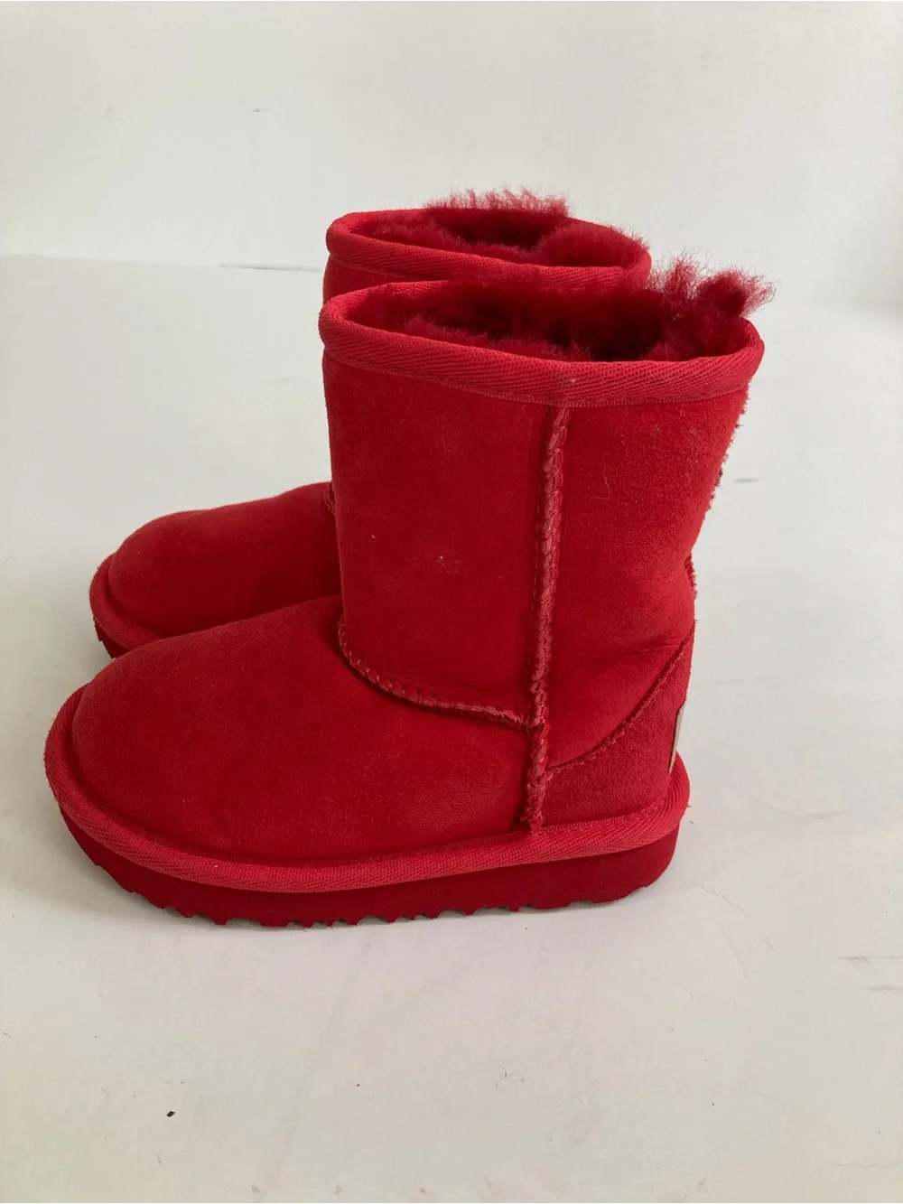 UGG Classic Short Sherling Fur Winter Red Boots 7 Toddler Leather